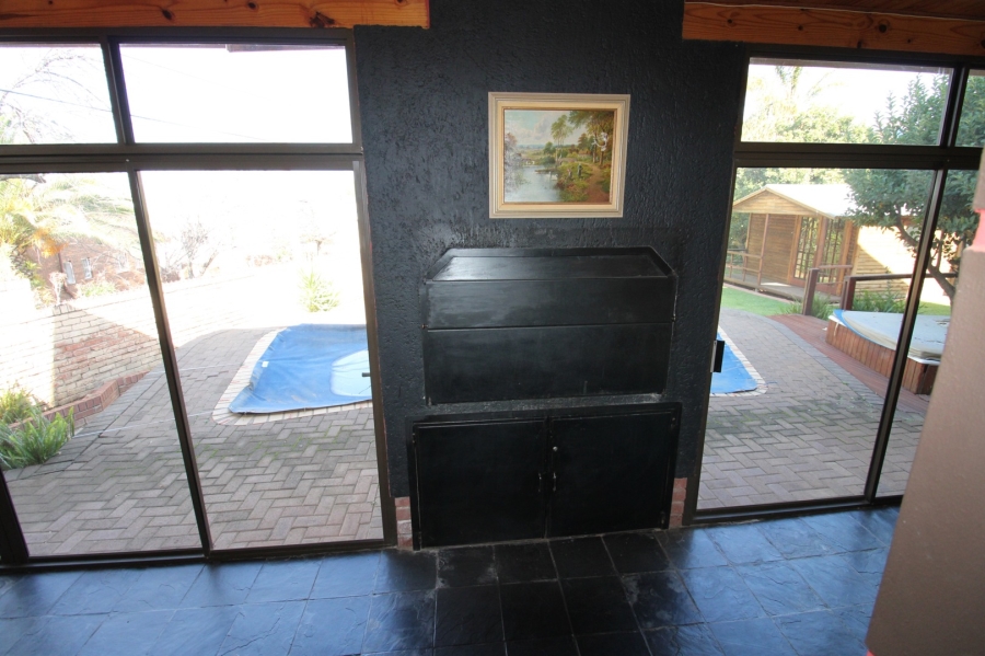 3 Bedroom Property for Sale in Heuwelsig Free State